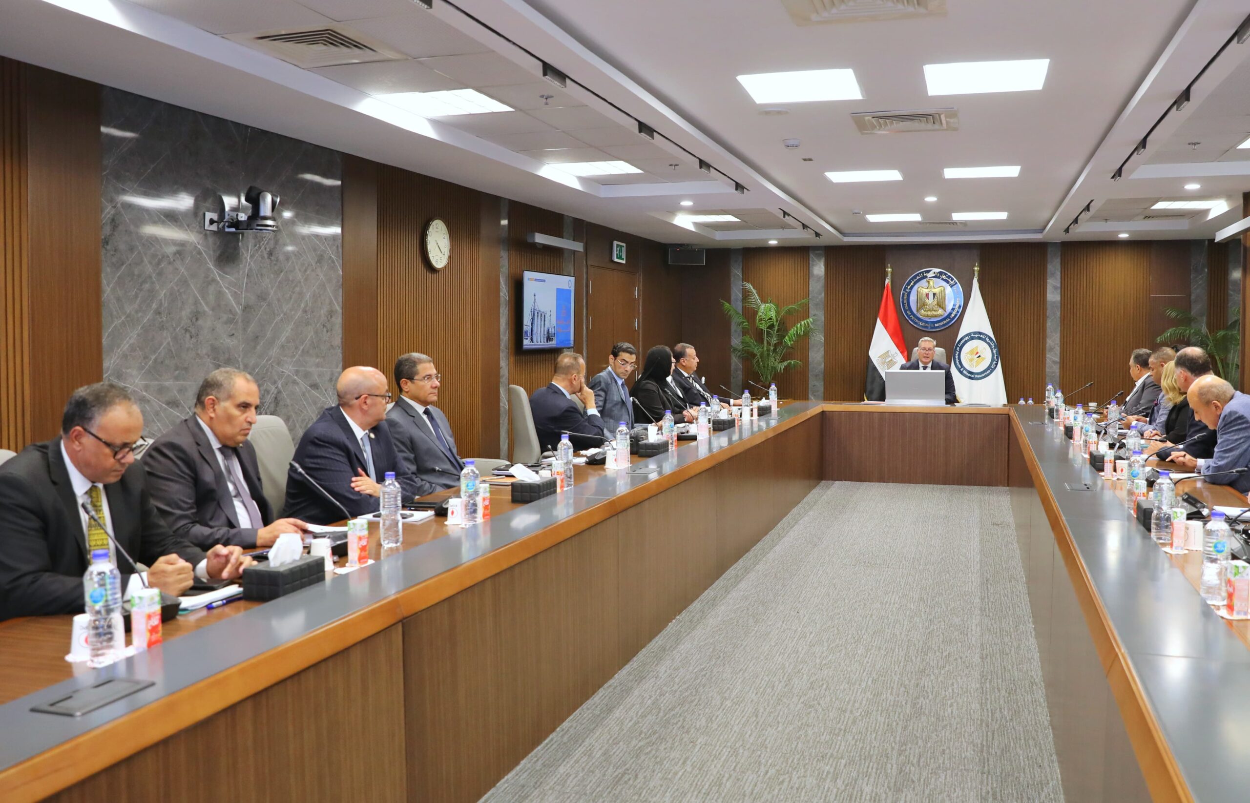 akhbarelsaa.com FCG0K7Yv scaled