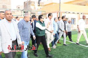 وزير الشباب والرياضة يفتتح ملعبًا خماسيًا ويتفقد تطوير مركز شباب الحبيل بالأقصر 9 akhbarelsaa.com DIv0k2xh