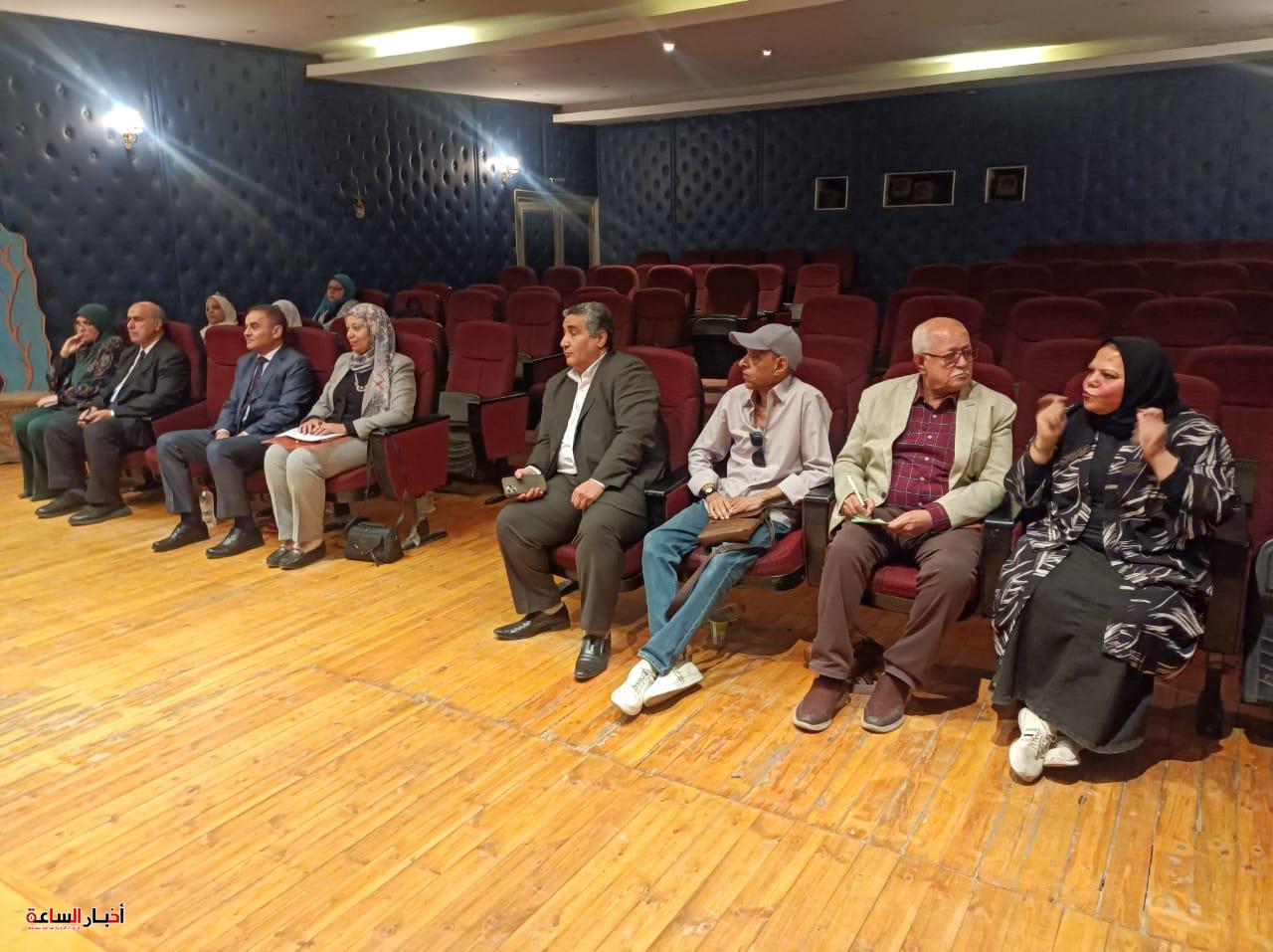 بدء تلقي أبحاث مؤتمر التمكين الثقافي .. واجتماع الأمانة يحدد ملامح الدورة الـ 14 في ديسمبر المقبل 10 akhbarelsaa.com OsBwP3hd