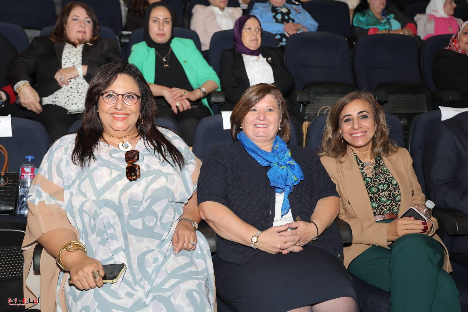 "روتاري مصر "يعقد المنتدى المهني السابع لمهارات التوظيف في عصر الذكاء الاصطناعي بمشاركة واسعة من الجهات الحكومية والأكاديمية 17 akhbarelsaa.com U88fPMue