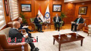 مباحثات مصرية بريطانية لتعزيز الاستثمار في البترول والتعدين 7 akhbarelsaa.com sxNylyVk