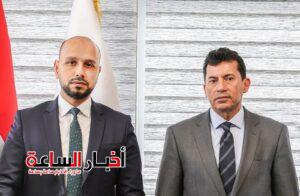 وزير الشباب يشهد توقيع عقد لتأهيل 3000 شاب على مهارات القيادة المجتمعية بالتعاون مع حماة الأرض ومنصة المنتور 5 akhbarelsaa.com Zgt9xxw9