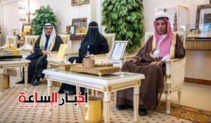 أمير القصيم يتسلم التقرير السنوي لفرع وزارة الموارد البشرية بالمنطقة للعام الماضي 5 e7499232 682d 44e0 9d6d a8ff7ff3008d