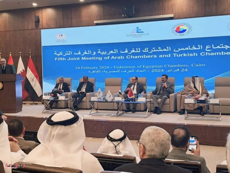 وزير التجارة والصناعة يستعرض فرص الاستثمار المتاحة للتعاون مع الأشقاء العرب والأتراك في مجالي التصنيع والتصدير 1 IMG 20240225 WA0029