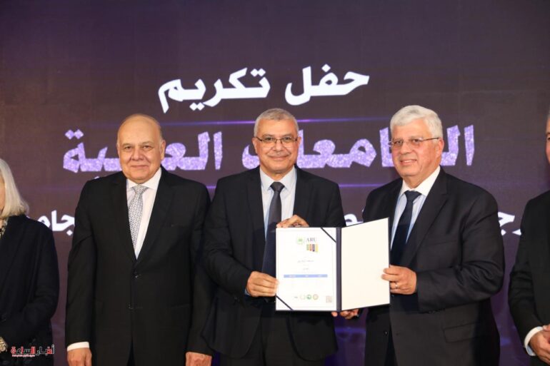 الرئيسية 137