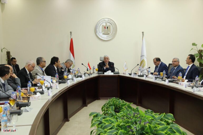 الرئيسية 155