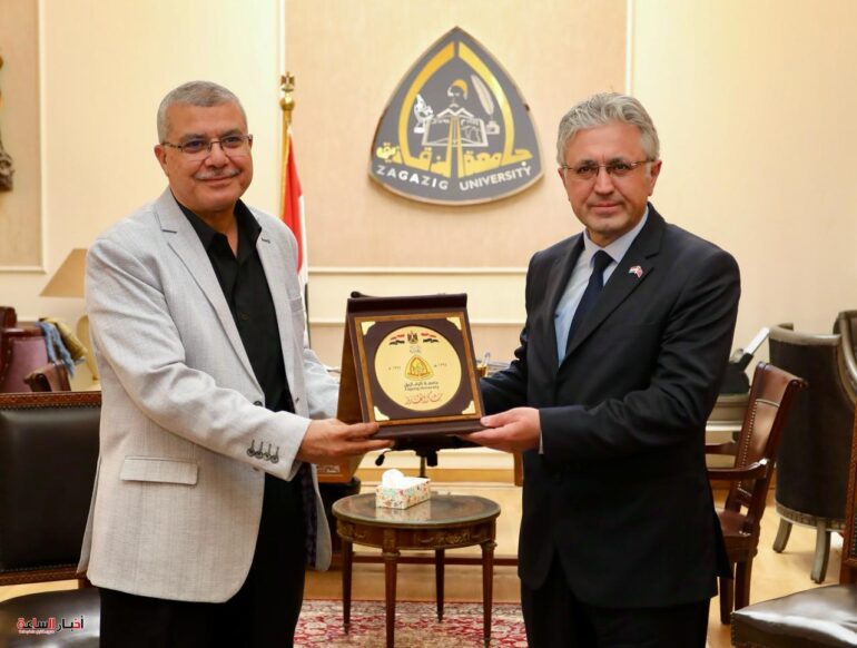 الرئيسية 167