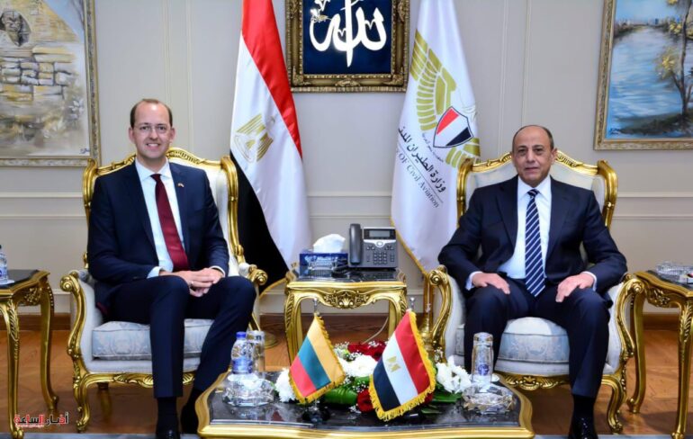 الرئيسية 104