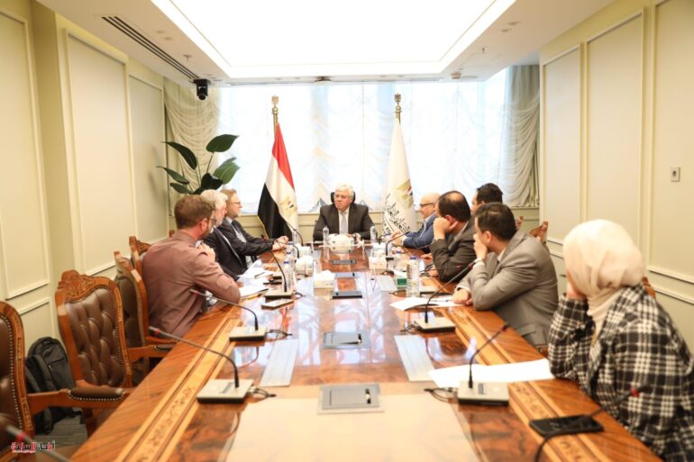 الرئيسية 105