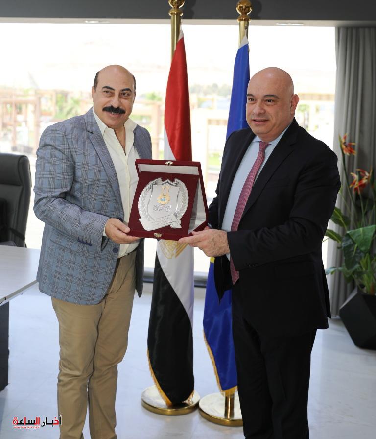 الرئيسية 115