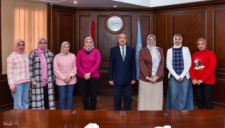 الرئيسية 32