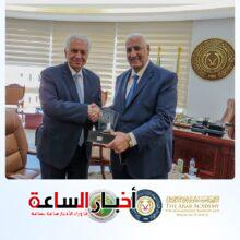 "الصيادلة" تجدد بروتوكول التعاون مع الإكاديمية العربية للعلوم الإدارية والمالية 6 img 20240601 wa0016