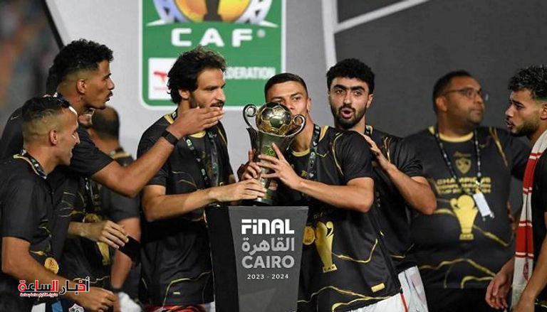 كاف يصعّب مهمة الزمالك: هل يفقد لقبه في بطولة الكونفدرالية؟
