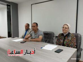 جميعة يجتمع برؤساء أقسام النساء والتوليد بالشرقية