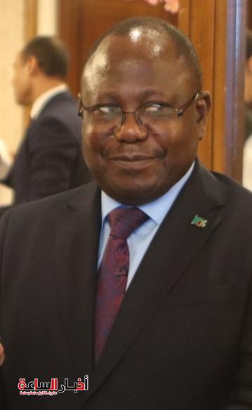 توبولي لوبايا، سفير دولة زامبيا في مصر. توبولي لوبايا، سفير دولة زامبيا في مصر