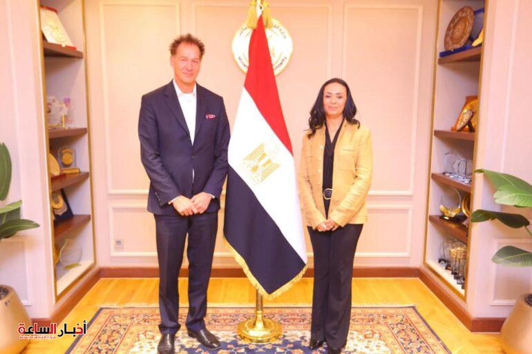 akhbarelsaa.com a7muioEe