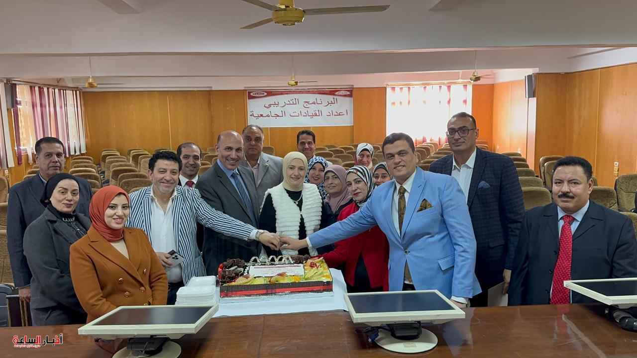 akhbarelsaa.com 8QTVWCcM