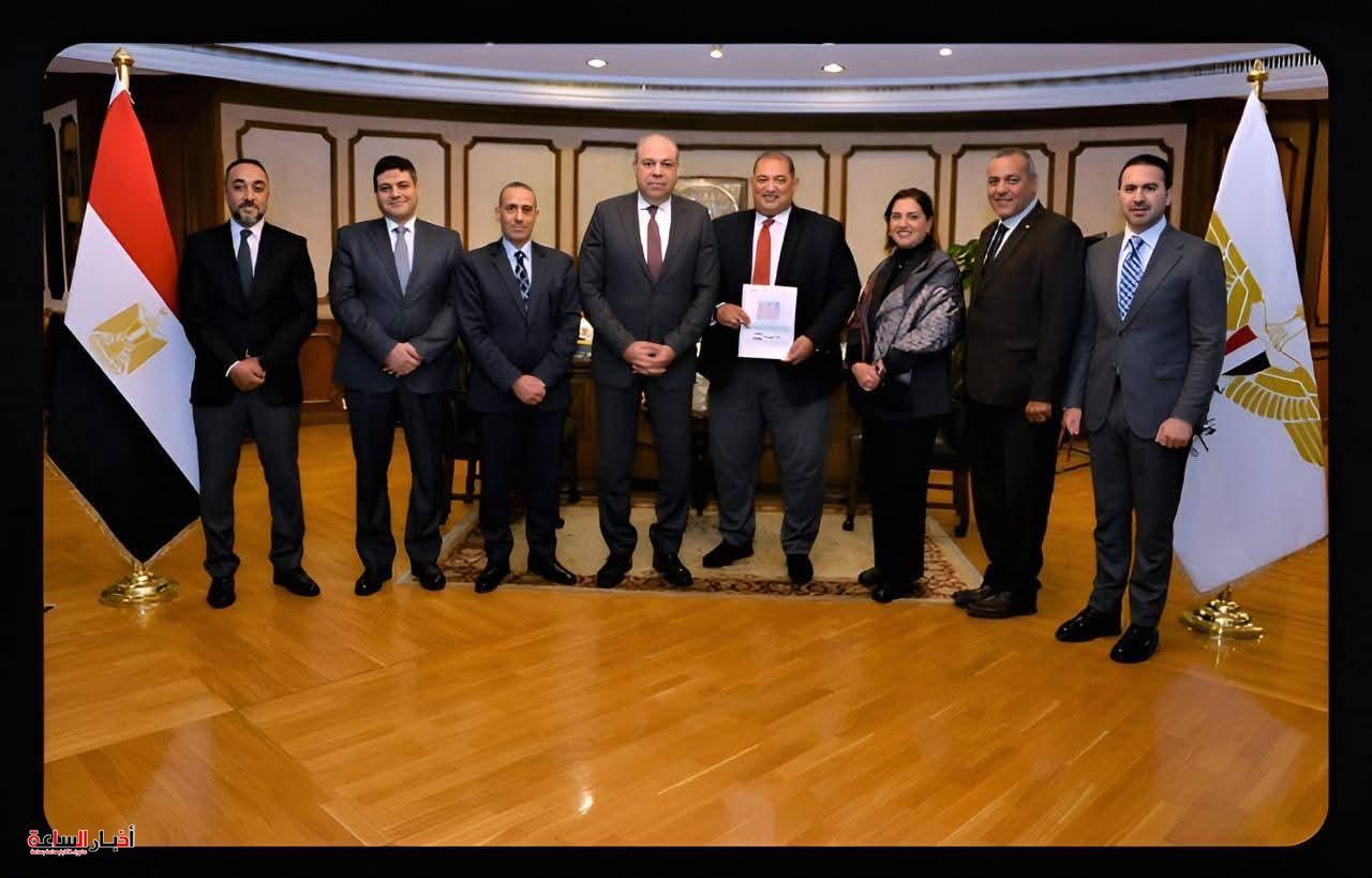 akhbarelsaa.com ZRUOmfr0