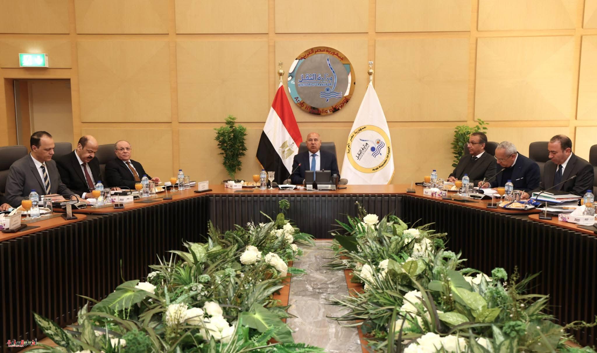 وزير النقل يعلن نمو أرباح القابضة للنقل البحري والبري إلى 14.3 مليار جنيه وخطة توسعية لتحديث الأسطول وتعزيز الخدمات