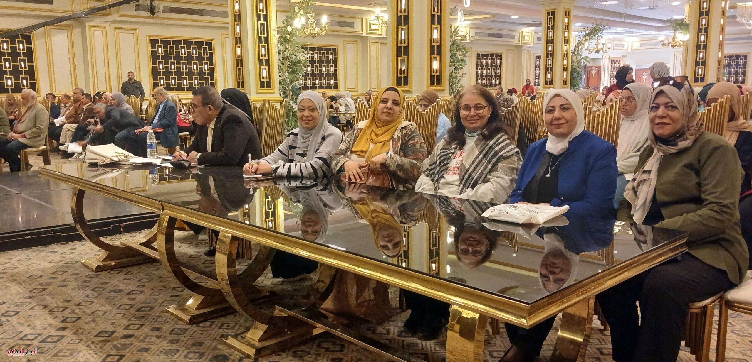 خلال الجلسة الثالثة لمؤتمر التمكين الثقافي .. خبراء: التشريعات والأخلاقيات والبرامج والمنصات الدامجة ضرورة لتوظيف الذكاء الاصطناعي في دعم ذوي الاحتياجات الخاصة 8 akhbarelsaa.com VpDUQzML scaled