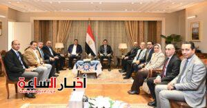 وزير الشباب والرياضة يشيد بإنجازات اتحاد اليد ويؤكد دعم إعداد الأبطال للاستحقاقات الدولية 3 akhbarelsaa.com mLLMi5hf