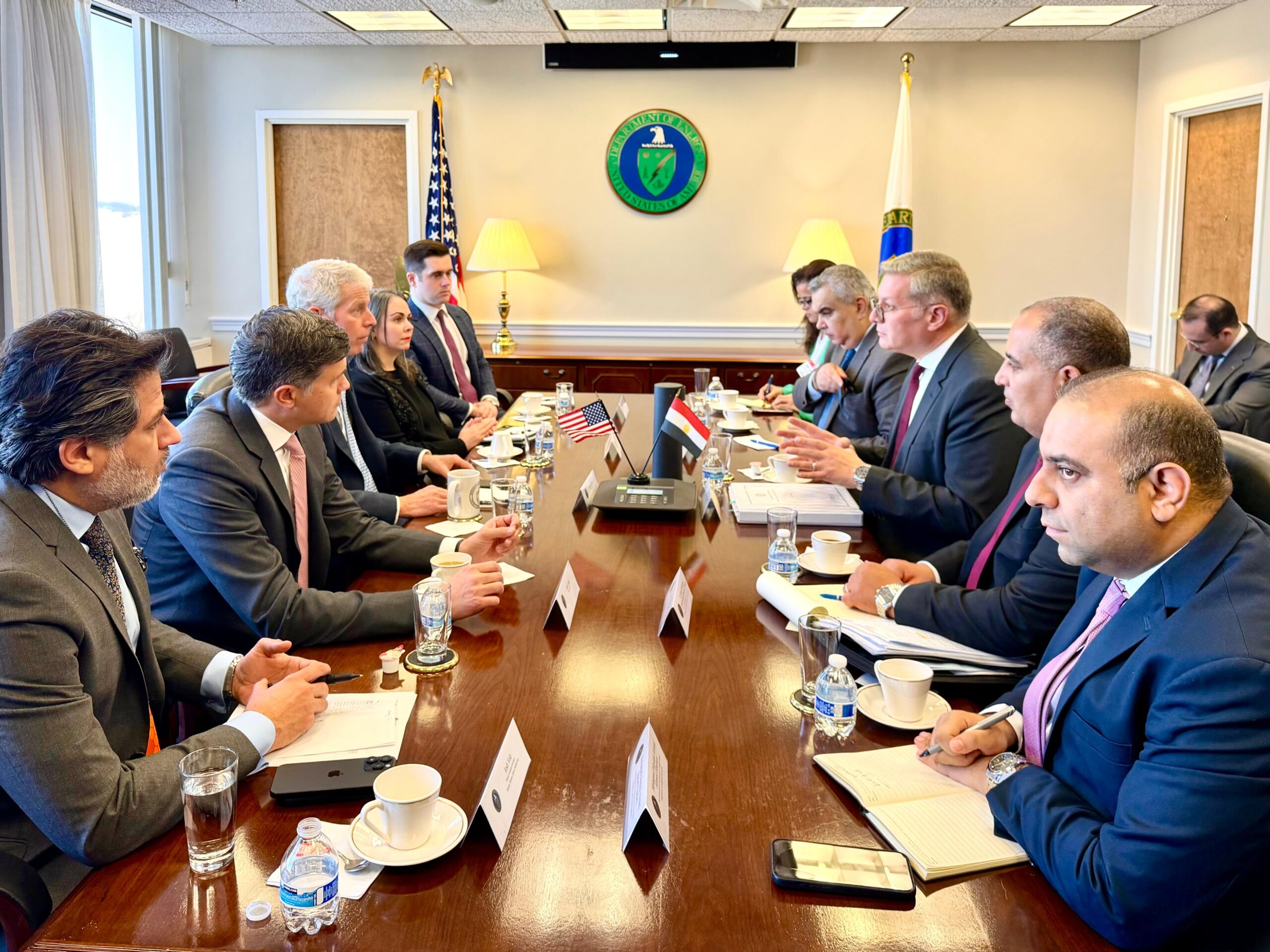 خلال زيارته لواشنطن.. وزير البترول يبحث مع نظيره الأمريكي تعزيز التعاون واستقطاب الاستثمارات وتطوير مشروعات الغاز