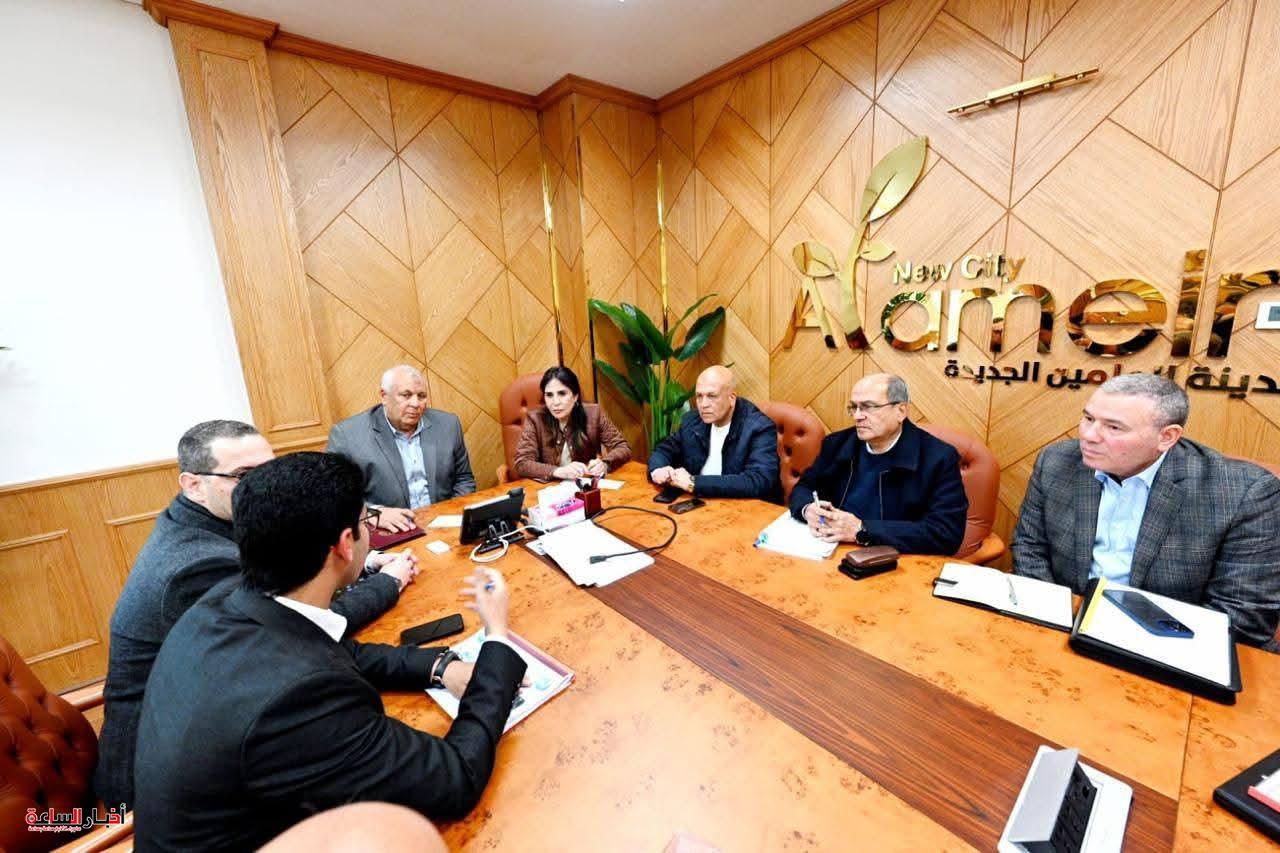 تنسيق موسع بين الإسكان ومحافظة مطروح لتعزيز جاهزية المرافق ومتابعة تنفيذ مشروع رأس الحكمة