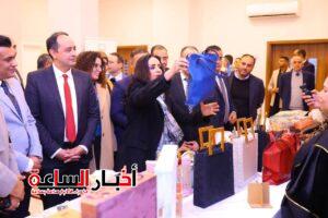 دكتورة مايا مرسي تشهد تخريج دفعة جديدة من متعافيات الإدمان وتوجه بتسويق منتجاتهن في معارض ديارنا 10 akhbarelsaa.com 7Rw8tsXL