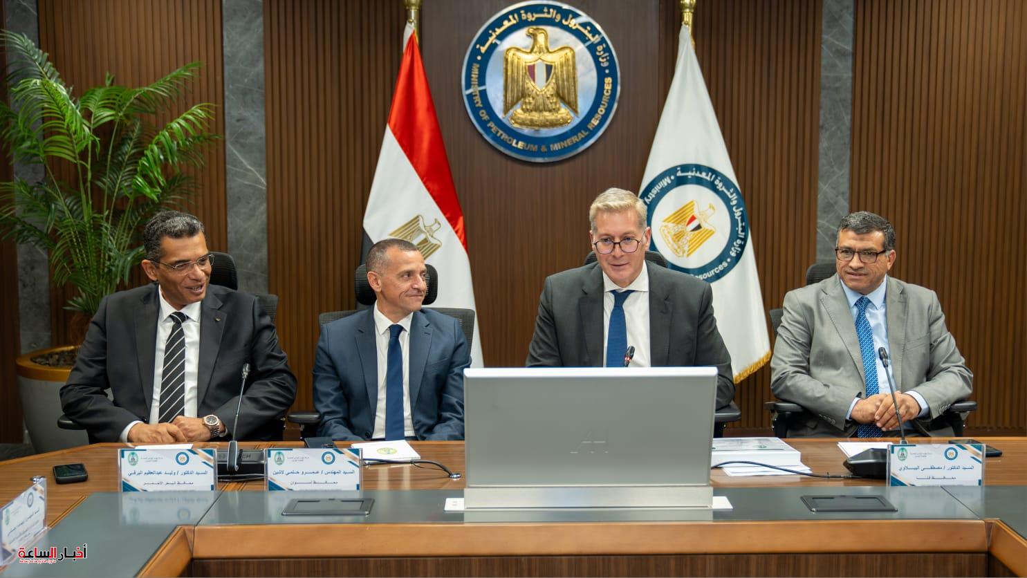 akhbarelsaa.com B56HRMUA