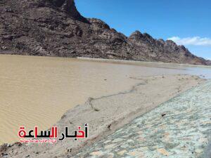وزير الري يتابع تداعيات الأمطار والسيول بسيناء ومطروح والبحر الأحمر وحصاد 500 ألف متر مكعب من المياه 7 akhbarelsaa.com GThLFULF