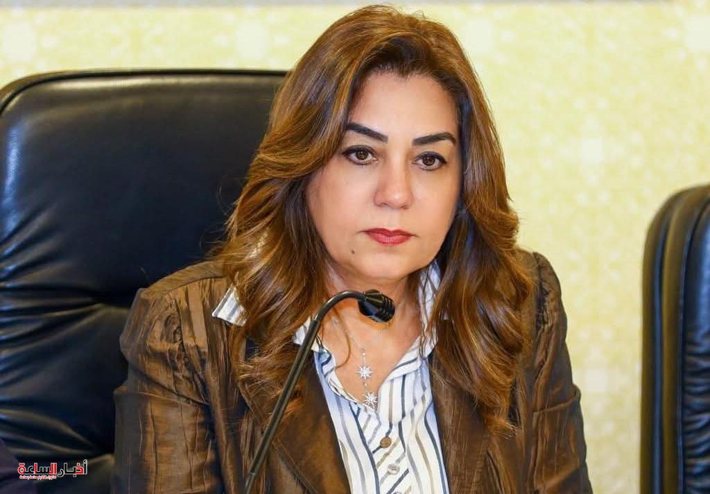 وزيرة التنمية المحلية والبيئة تتابع إزالة تراكمات القمامة والإشغالات في 4 محافظات بعد رصدها عبر الشبكة الوطنية للطوارئ