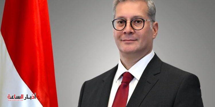 رئيس الوزراء يتابع مع وزير البترول كشفًا غازيًا جديدًا بالصحراء الغربية وخطط التوسع في الاستكشاف وسداد مستحقات الشركاء