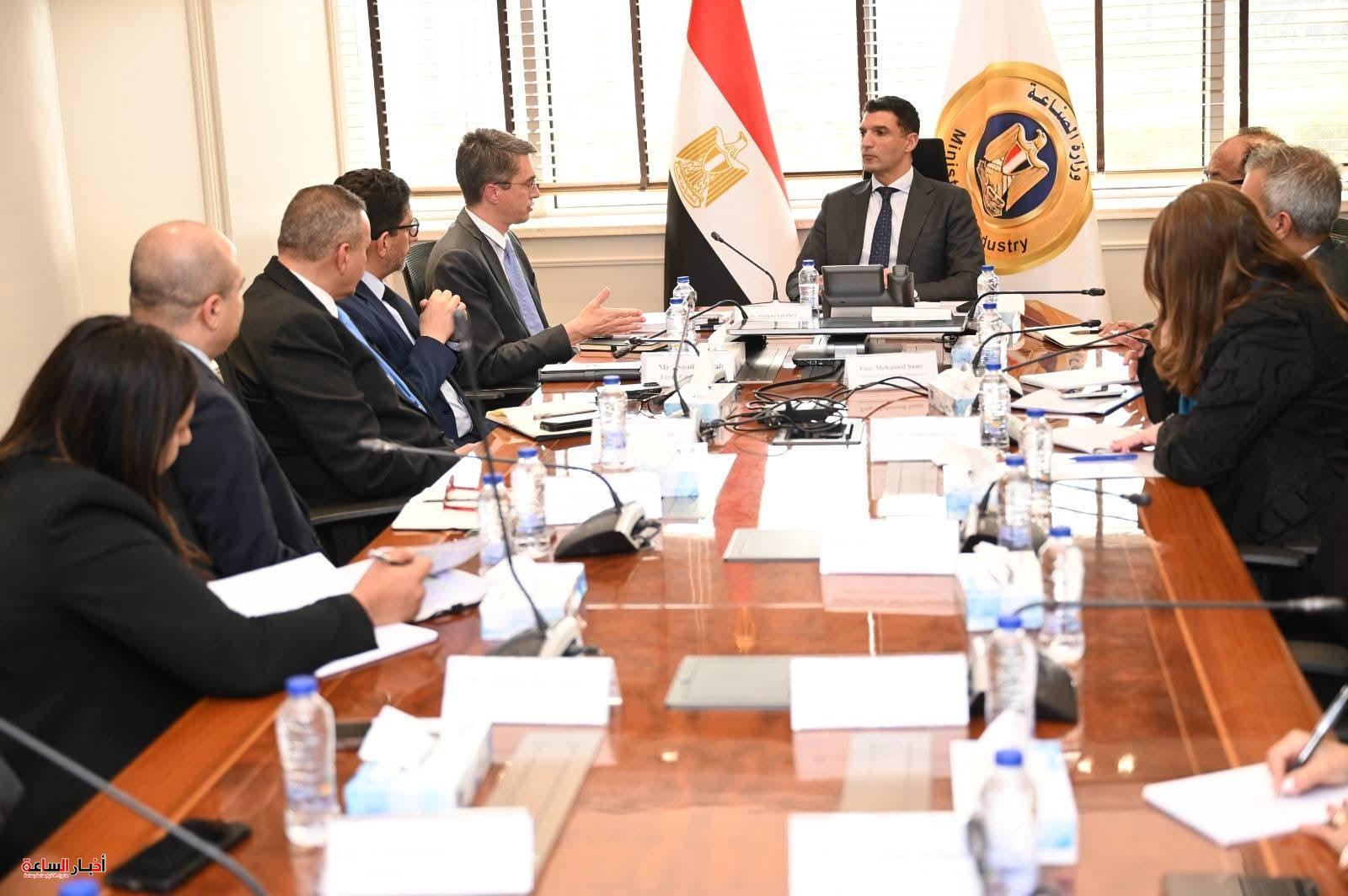 akhbarelsaa.com WcDPrnah