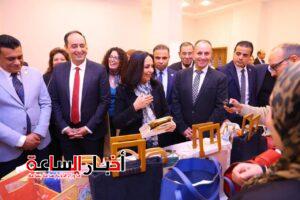 دكتورة مايا مرسي تشهد تخريج دفعة جديدة من متعافيات الإدمان وتوجه بتسويق منتجاتهن في معارض ديارنا 11 akhbarelsaa.com tqPD8Lqz