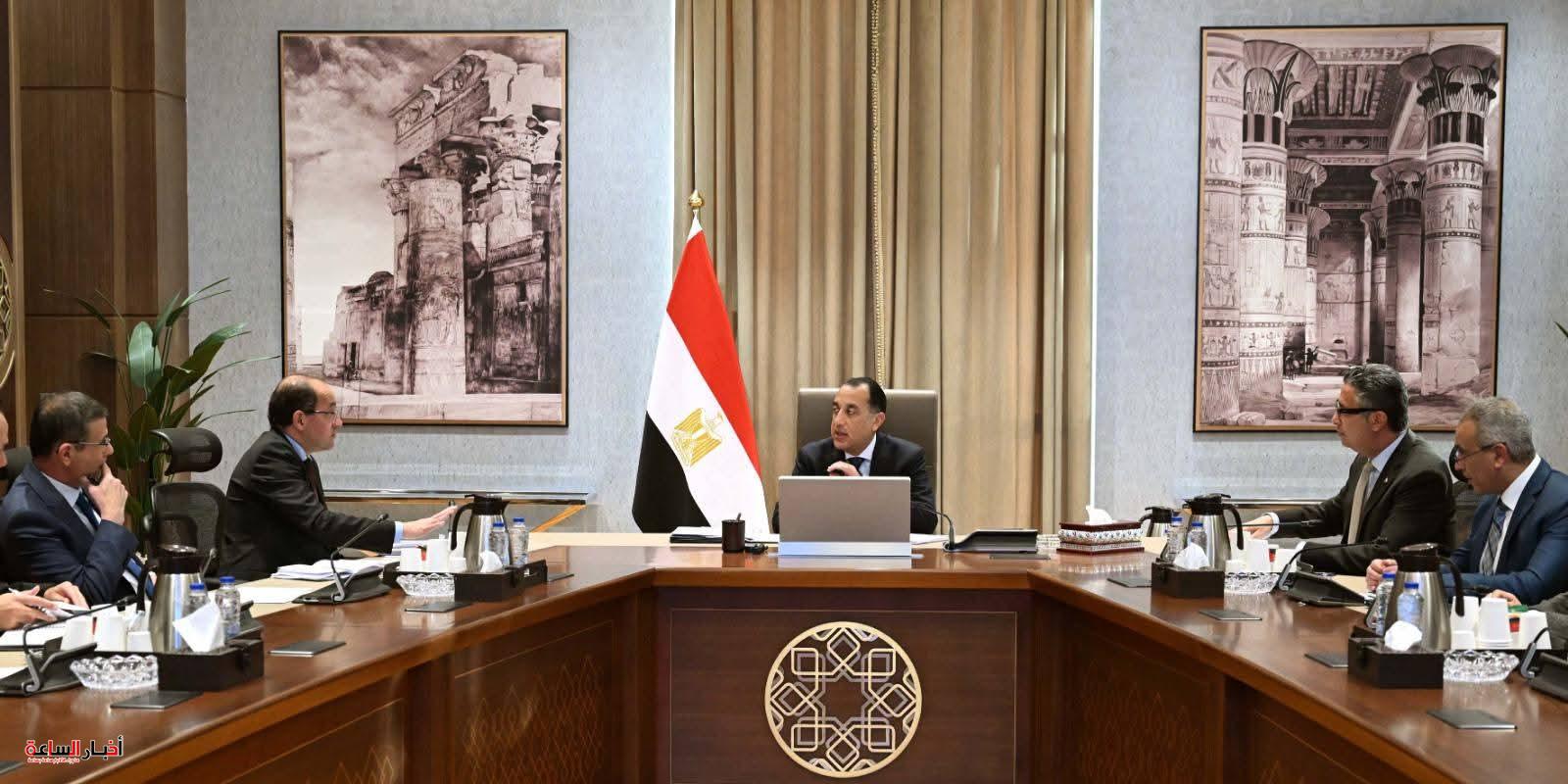 دكتور مصطفي مدبولي يتابع استعدادات موسم توريد القمح المحلي ويؤكد سرعة صرف مستحقات المزارعين