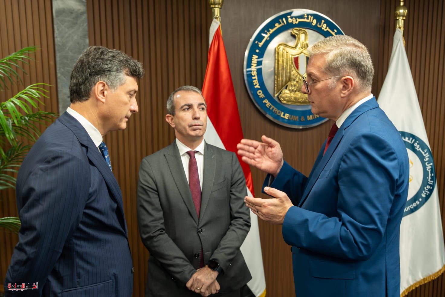 akhbarelsaa.com JHgzenaK