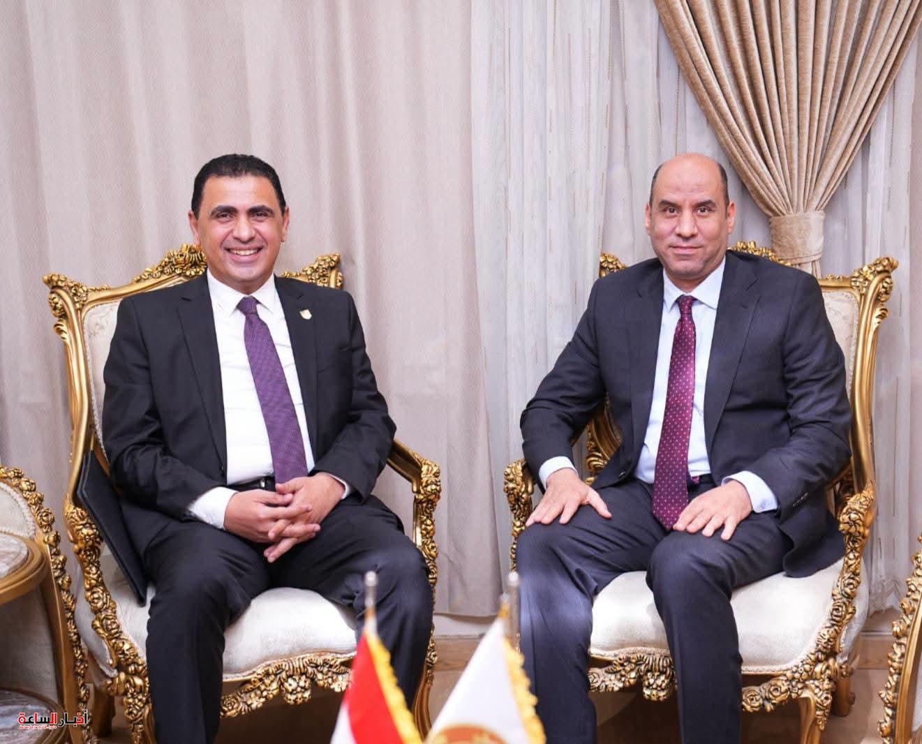 وزير العمل يبحث شراكة مع جامعة ساكسوني مصر لتأهيل الشباب وفق المعايير الألمانية ومتطلبات سوق العمل