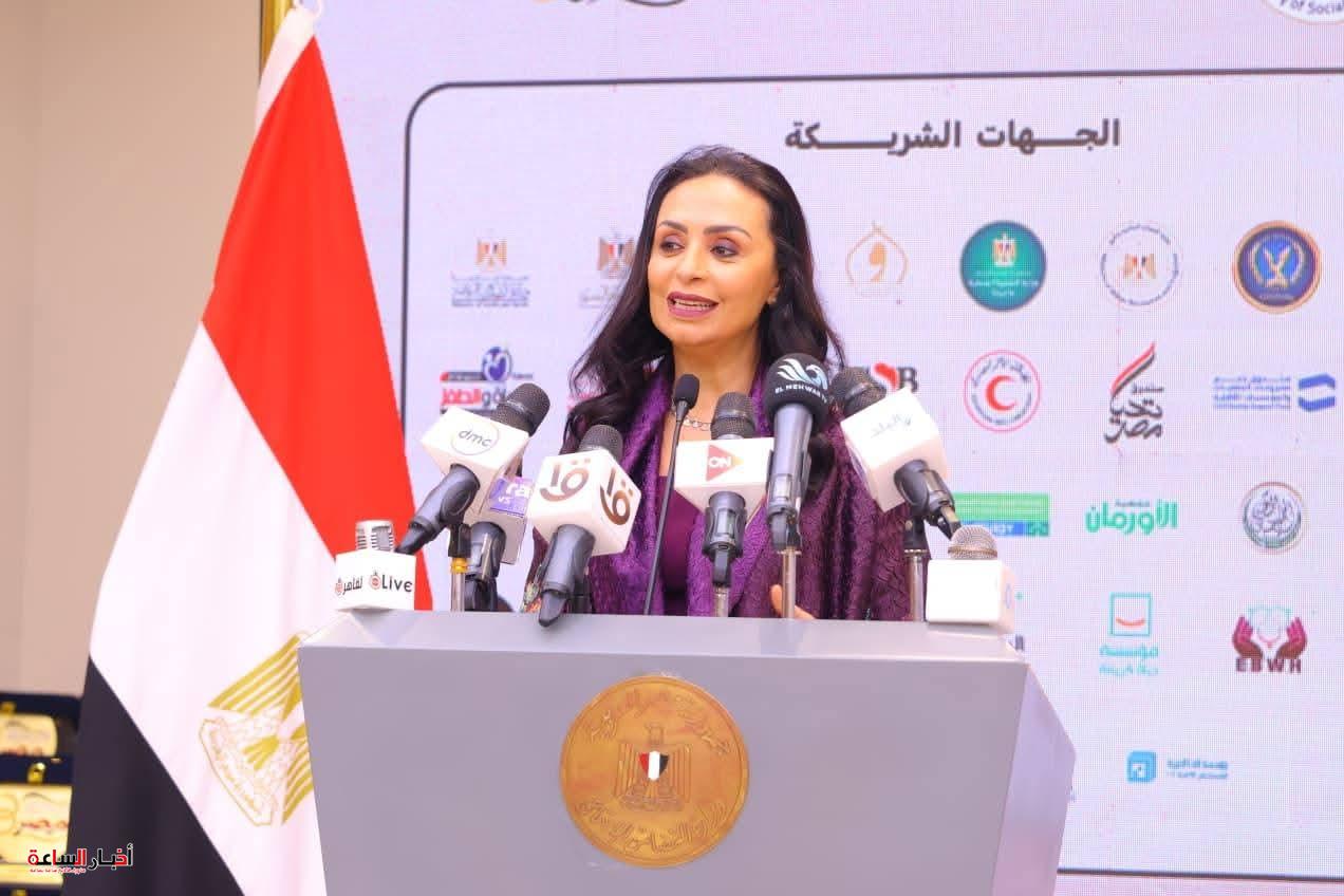 «فرحة مصر» تنطلق في نسختها الثانية لدعم 8 آلاف عريس وعروس من الأسر الأولى بالرعاية