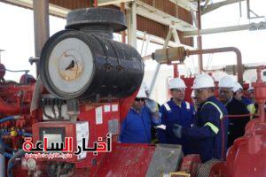 رئيس هيئة البترول يتابع ميدانيًا مشروعات مستودعات الوقود الاستراتيجية بخليج السويس ويؤكد الإسراع في التشغيل 6 akhbarelsaa.com KrGFb48L