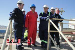 رئيس هيئة البترول يتابع ميدانيًا مشروعات مستودعات الوقود الاستراتيجية بخليج السويس ويؤكد الإسراع في التشغيل 8 akhbarelsaa.com daQ6xxYB