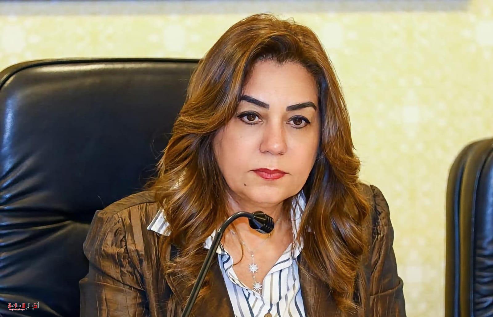 وزيرة التنمية المحلية والبيئة.. إحالة مخالفات إسكان المرج للنيابة وإزالة تعديات بناء في عين شمس