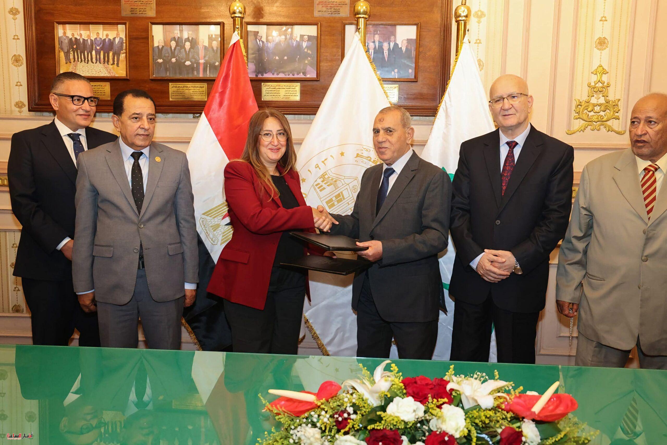 مجلس القضاء الأعلى والبريد يوقعان بروتوكولًا لتفعيل خدمة الإعلان الإلكتروني المسجل بدءًا من أكتوبر 2026