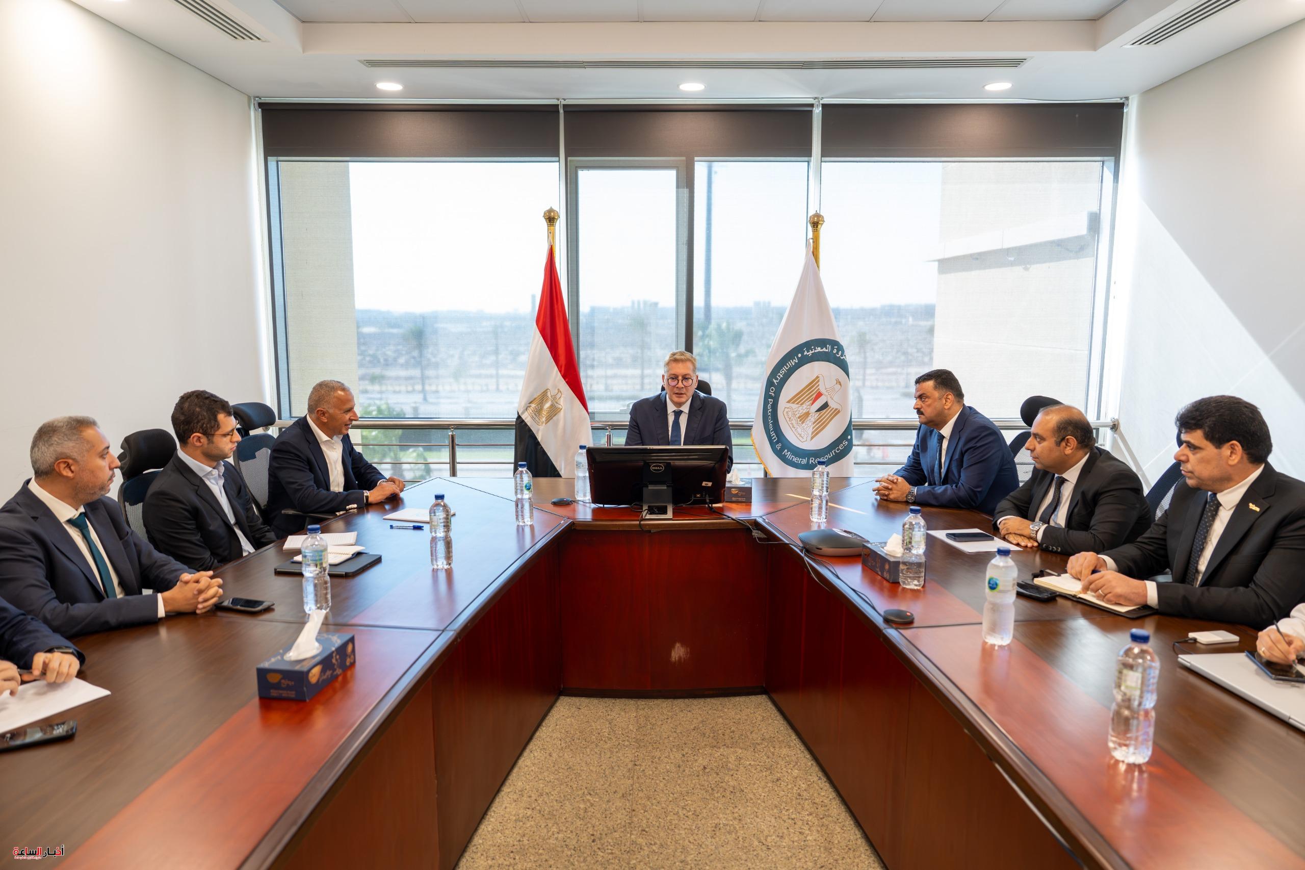 وزير البترول يبحث مع السويدي كابيتال تسريع تنفيذ مصنع الأسمدة الفوسفاتية بقناة السويس