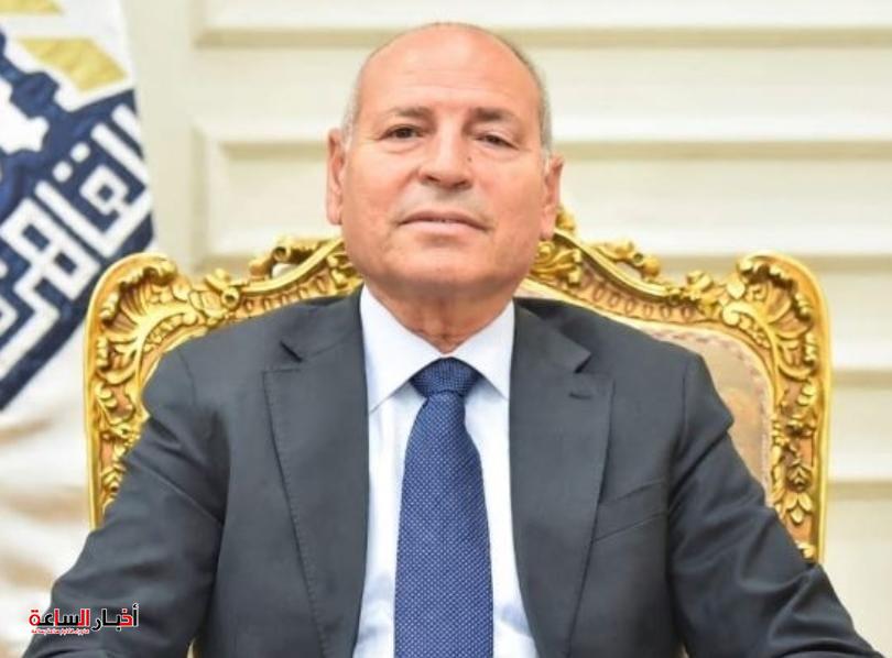 رصف شارع الطرابيشي بالوايلي وبدء اختبارات جودة الأسفلت
