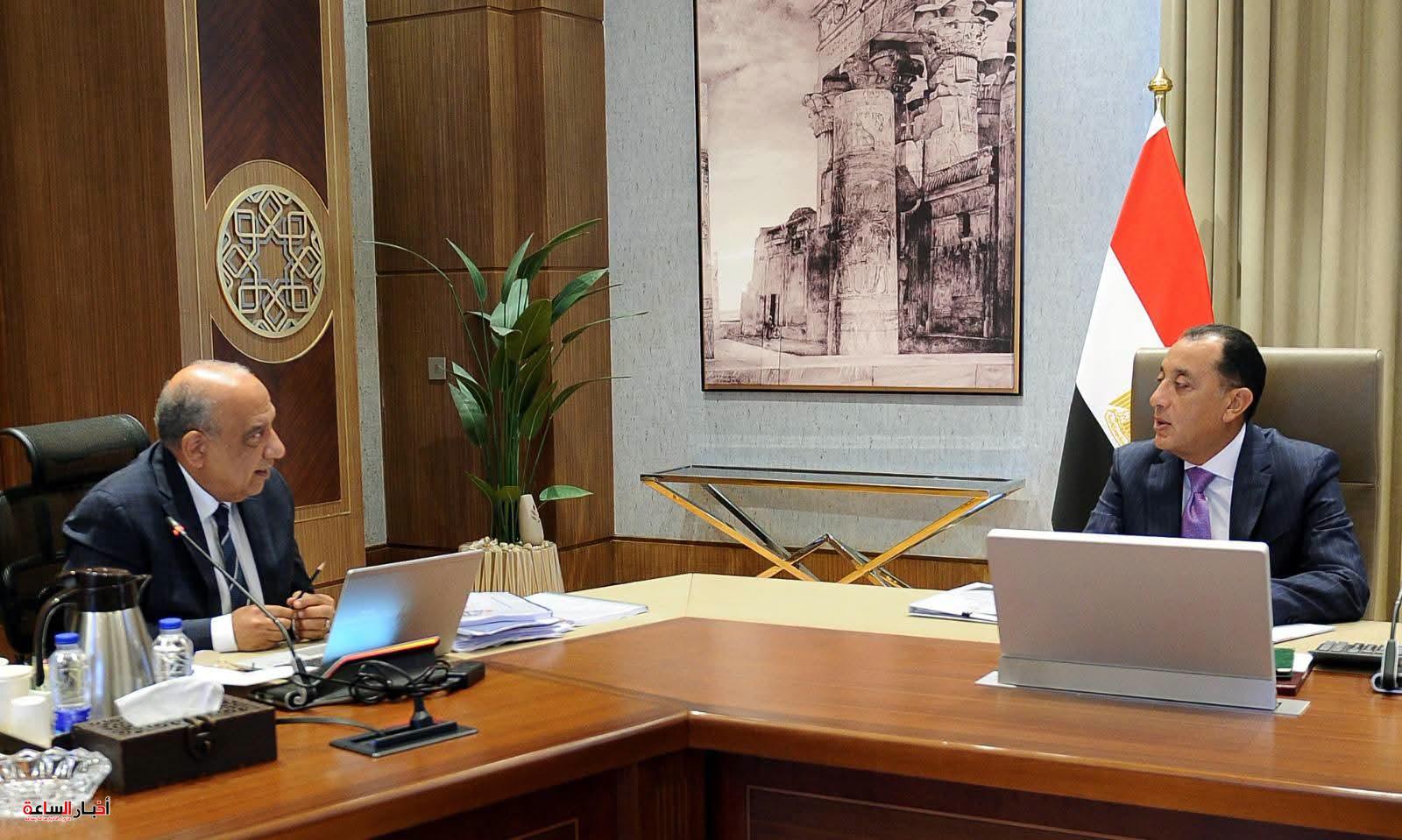 دكتور مصطفي مدبولي يتابع خطة رفع الطاقة المتجددة إلى 45% بحلول 2028
