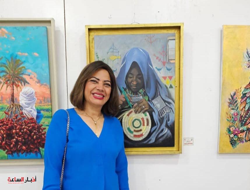 نقيب الصحفيين يفتتح معرض "بالريشة والقلم" بمشاركة 40 لوحة فنية " بـ "قلعة الحريات" 62 الفنانة أماني زهران
