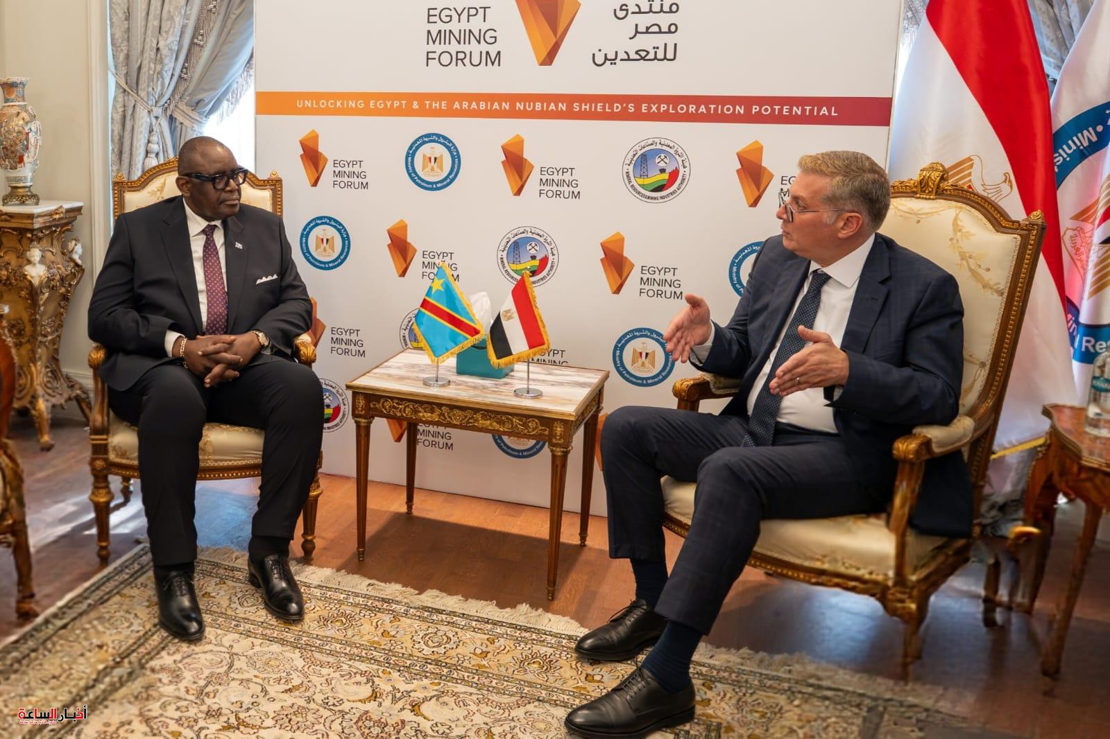 وزير البترول يبحث مع وزير المناجم الكونغولي تعزيز التعاون وتعظيم القيمة المضافة