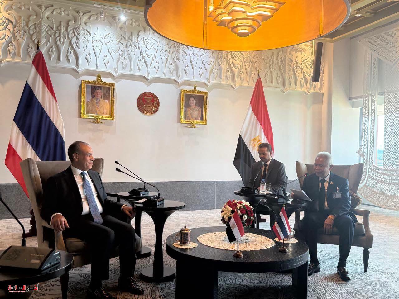 وزير الخارجية يبحث في تايلاند تعزيز الاستثمارات والتعاون البرلماني والتعليمي مع مصر