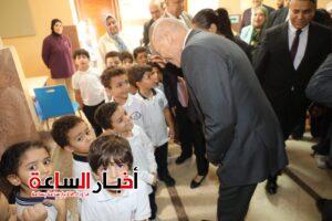 محافظ القاهرة يتابع حملة تطعيم الأطفال ضد الحصبة والحصبة الألمانية 8 akhbarelsaa.com 4F1AsZMb