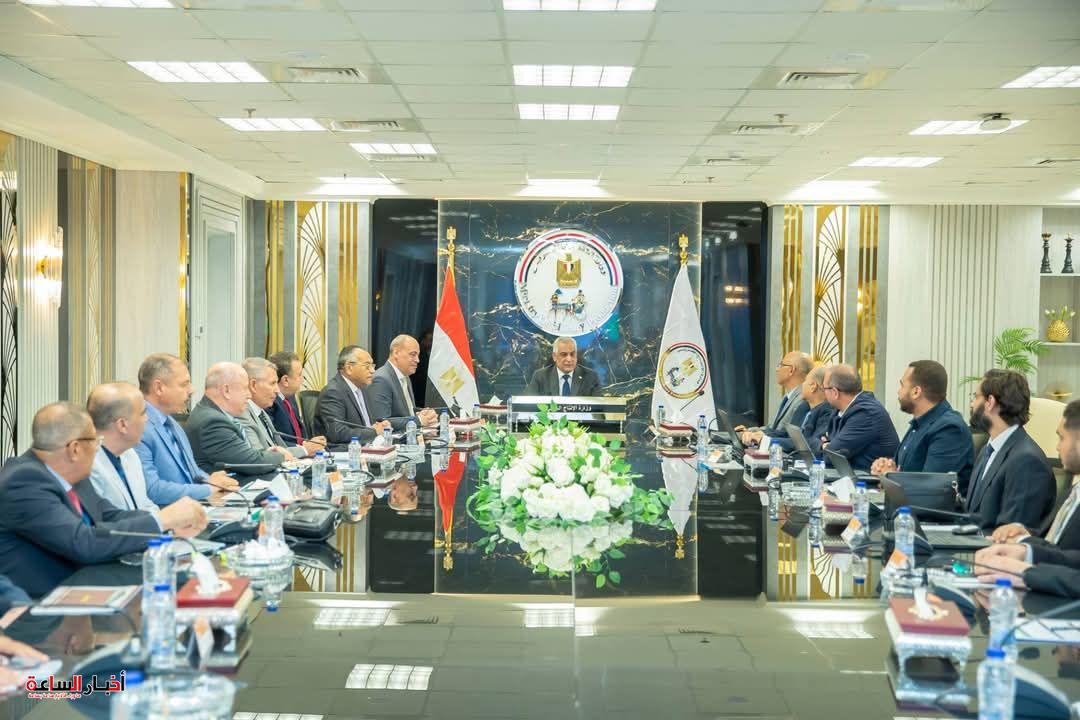 akhbarelsaa.com 4mPBYAJG